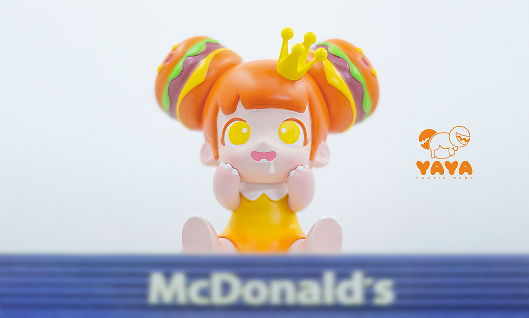 Yaya - Burger - Orange - by MoeDouble
