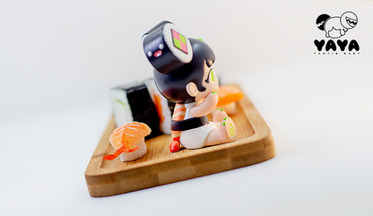 Yaya - Sushi - Black- by MoeDouble